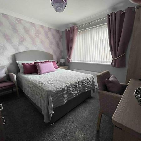 Lodge In The Heart Of Bourne Thurlby Exterior foto
